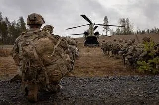 LES EUROPÉENS AVERTIS DE NE PLUS TROP COMPTER SUR LA CAVALERIE AMÉRICAINE EN CAS DE GUERRE