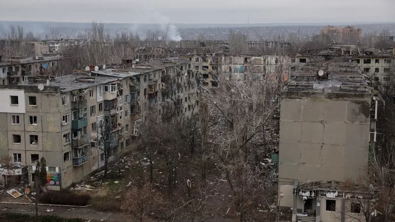 GUERRE EN UKRAINE: LA RUSSIE REVENDIQUE LA PRISE DE KOSTYANTYNIVKA, POSITION CLÉ SUR LE CHEMIN DU DONBASS