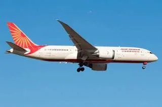 CRASH D’AIR INDIA : LA DÉPOUILLE D’UNE VICTIME RAPATRIÉE AU ROYAUME-UNI SOUS UN AUTRE NOM
