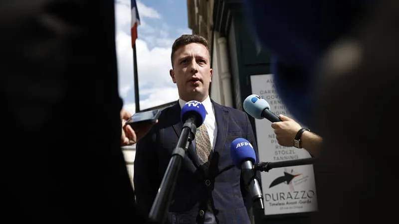 UN ÉLU MUNICIPAL ISSU DE L’ULTRADROITE IDENTITAIRE CONDAMNÉ À TROIS DE PRISON AVEC SURSIS POUR PROVOCATION À LA HAINE