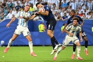 COUPE DU MONDE. L’ARGENTINE DE LIONEL MESSI EST-ELLE RÉELLEMENT AVANTAGÉE ET PROTÉGÉE PAR LES ARBITRES ?