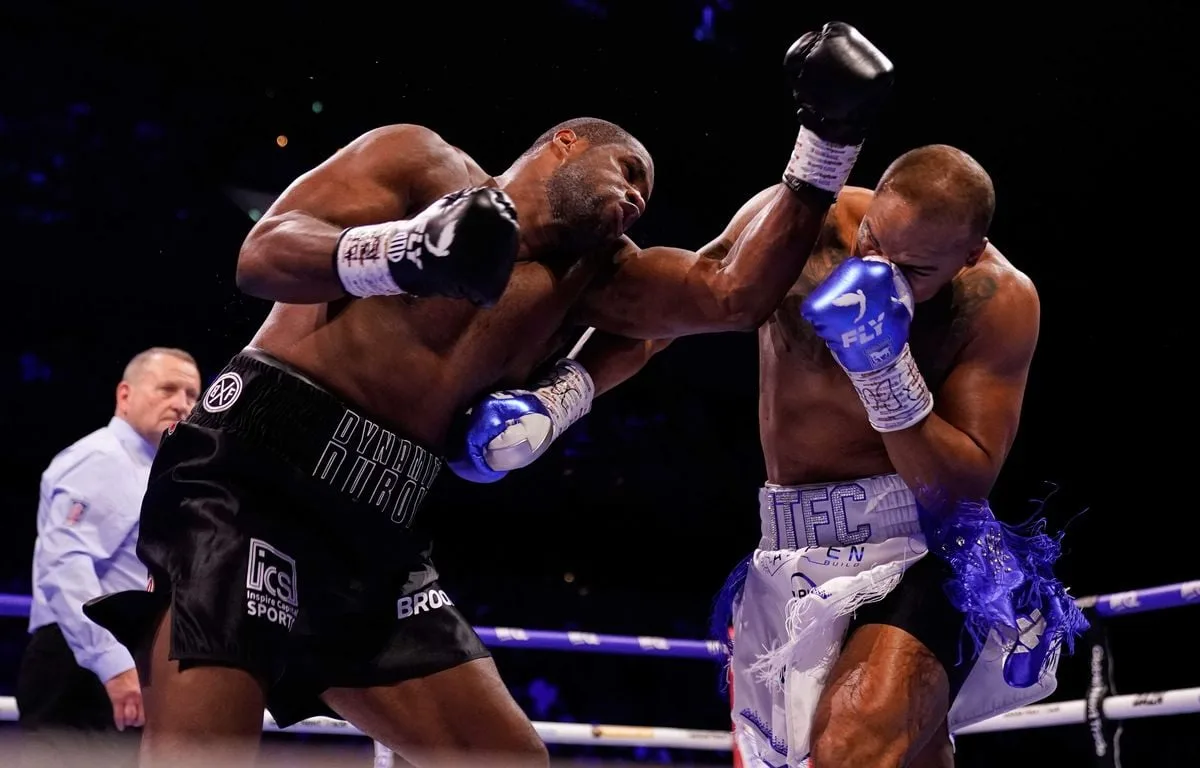 BOXE : DANIEL DUBOIS ARRACHE LA CEINTURE DE CHAMPION DU MONDE DES POIDS LOURDS WBO