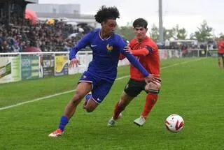 FRANCE – BELGIQUE. À QUELLE HEURE ET SUR QUELLE CHAÎNE SUIVRE LA DEMI-FINALE DE L’EURO U17 EN LIVE ?