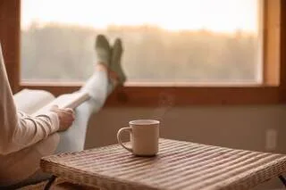 CET OBJET DU QUOTIDIEN PEUT TRANSFORMER VOTRE INOFFENSIVE TASSE DE THÉ EN TERRIBLE RÉSERVE DE MICROPLASTIQUES