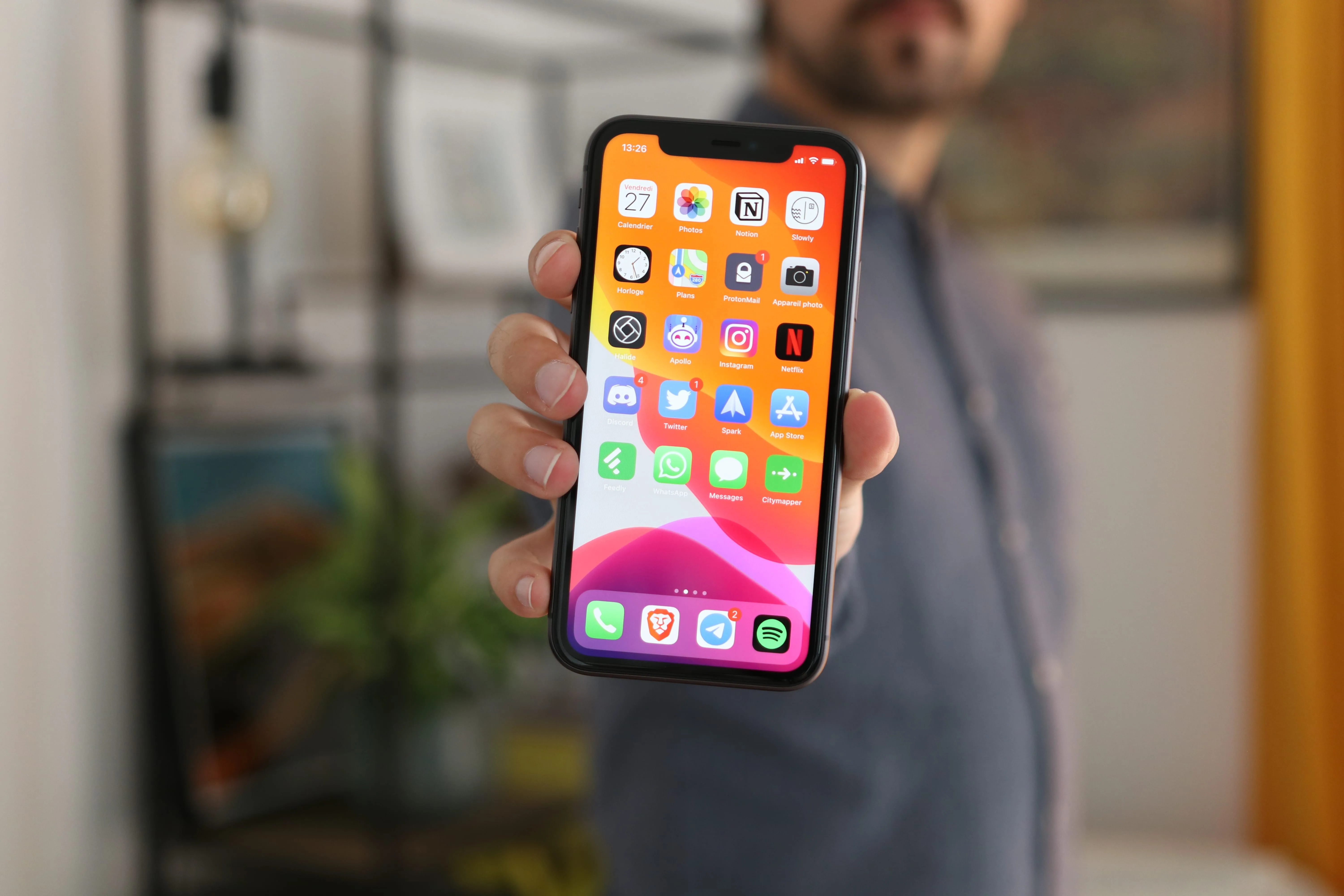 POURQUOI APPLE DONNE UNE LEÇON DE SUPPORT LOGICIEL ÉTENDU AVEC IOS 27