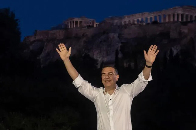 GRÈCE : LE NOUVEAU PARTI D’ALEXIS TSIPRAS, “NOUVELLE ÈRE” OU “ARRIÈRE-GOÛT DE RÉCHAUFFÉ” ?