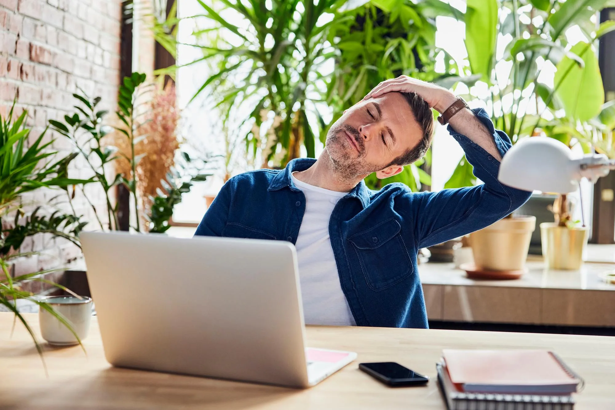PRENDRE CES SIX MICRO-HABITUDES POURRAIT VOUS AIDER À VOUS SENTIR MIEUX AU QUOTIDIEN