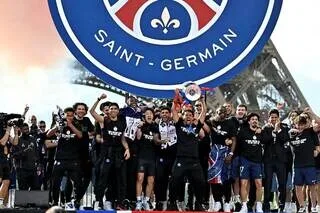 RÉCIT. « RENDEZ-VOUS L’AN PROCHAIN POUR LA 3E ! » : UNE JOURNÉE DE FOLIE À PARIS APRÈS LE SACRE EN LIGUE DES CHAMPIONS