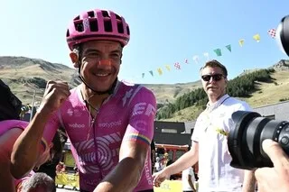 ENTRETIEN. « C’ÉTAIT ENCORE FOU » : RICHARD CARAPAZ ENFIN PAYÉ SUR CE TOUR DE FRANCE