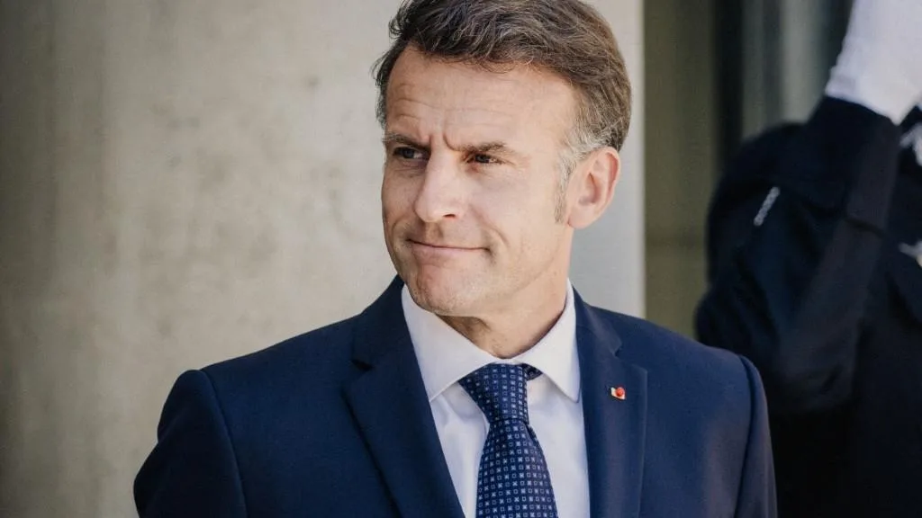 SUR L’AIDE À MOURIR, L’ÉCHEC ANNONCÉ DE LA CMP MET MACRON FACE À UNE DE SES PROMESSES
