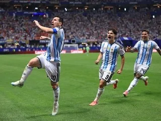 COUPE DU MONDE. MIRACULÉE EN 8E, MESSI EN SAUVEUR… L’ARGENTINE RÉALISE-T-ELLE UN PARCOURS DE FUTUR CHAMPION DU MONDE ?