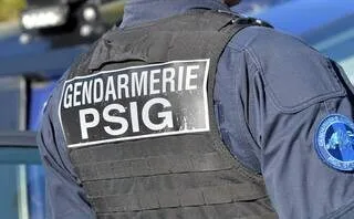 UN ADOLESCENT POURSUIVI POUR TENTATIVE D’ASSASSINAT APRÈS S’ÊTRE INTRODUIT ARMÉ D’EXPLOSIFS DANS SON COLLÈGE EN BRETAGNE