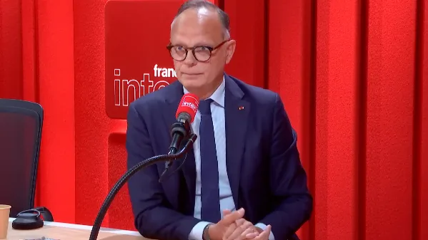 PRÉSIDENTIELLE 2027 : LA RÉPONSE SÈCHE D’ÉDOUARD PHILIPPE À SES AMIS QUI LE PRESSENT D’ACCÉLÉRER