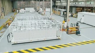 INFO OUEST-FRANCE. SCHNEIDER ELECTRIC VA CRÉER EN BRETAGNE DES DISJONCTEURS GÉANTS POUR SUPERCALCULATEURS D’IA