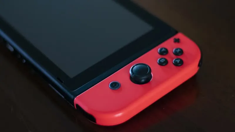 UN BUG QUI COÛTE CHER: NINTENDO A ÉTÉ CONDAMNÉ À PAYER UNE AMENDE DE 35 MILLIONS D’EUROS EN FRANCE POUR LE « JOY-CON DRIFT » DES MANETTES DE LA SWITCH